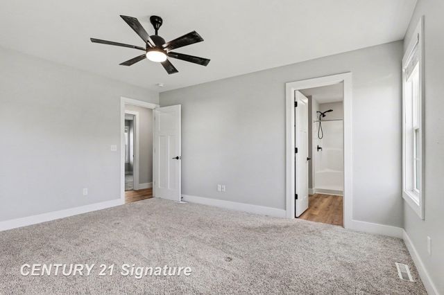 8441 Cottonwood Drive, Freeland, MI 48623