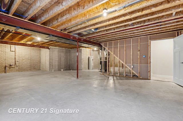 8441 Cottonwood Drive, Freeland, MI 48623