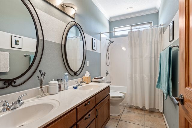 79 E Chili Line Road, Santa Fe, NM 87508