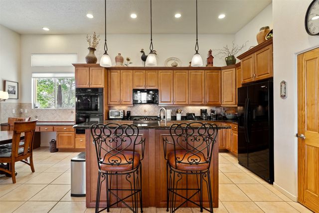 79 E Chili Line Road, Santa Fe, NM 87508
