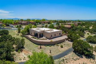 79 E Chili Line Road, Santa Fe, NM 87508