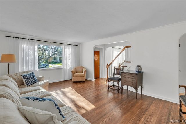 440 Walton Drive, Cheektowaga, NY 14225