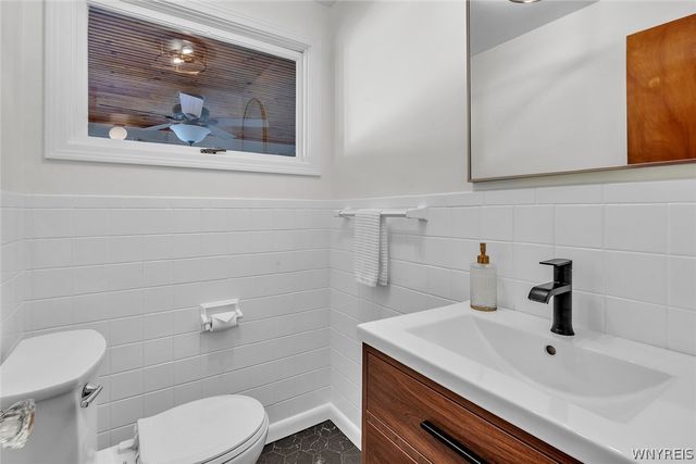 440 Walton Drive, Cheektowaga, NY 14225