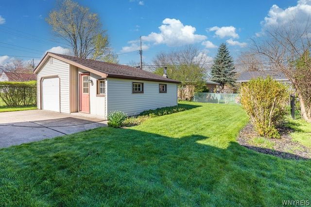 440 Walton Drive, Cheektowaga, NY 14225