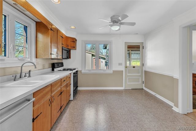 440 Walton Drive, Cheektowaga, NY 14225