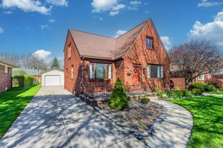 440 Walton Drive, Cheektowaga, NY 14225