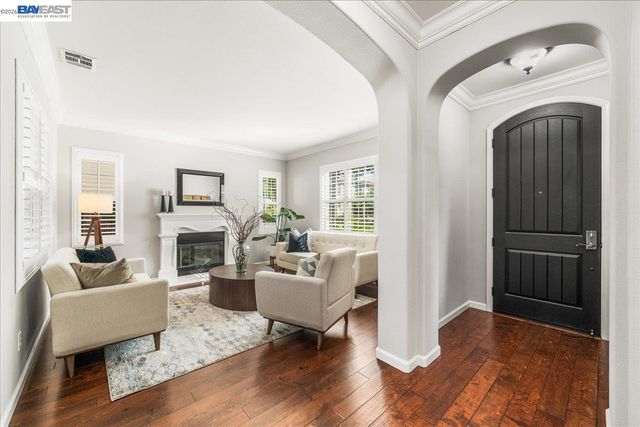 3019 Sweetviolet Dr, San Ramon, CA 94582