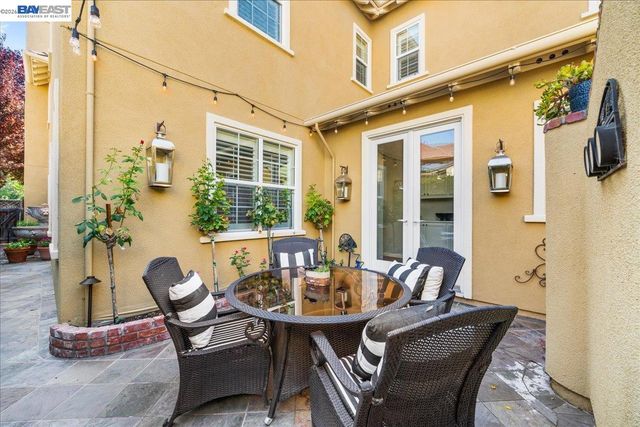 3019 Sweetviolet Dr, San Ramon, CA 94582