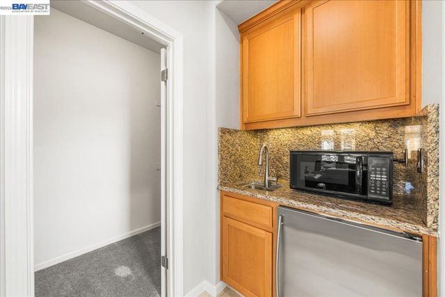 3019 Sweetviolet Dr, San Ramon, CA 94582