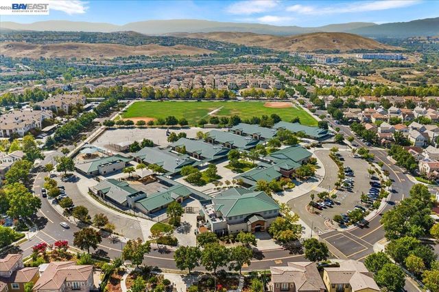 3019 Sweetviolet Dr, San Ramon, CA 94582