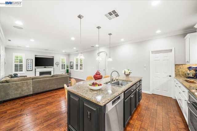 3019 Sweetviolet Dr, San Ramon, CA 94582