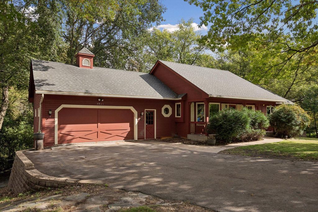 2815 Saddlebrooke Circle E, Minnetonka, MN 55305 — photo 2