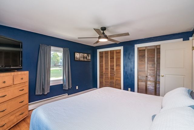 82 Comins Pond Rd, Warren, MA 01083