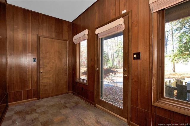 549 Rainforest Road, Hope Mills, NC 28348