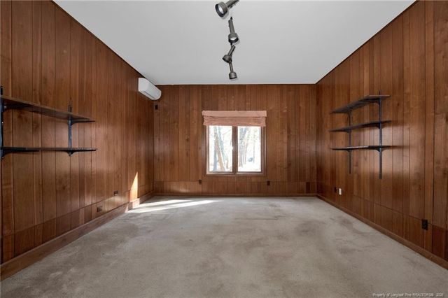 549 Rainforest Road, Hope Mills, NC 28348