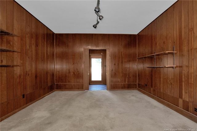 549 Rainforest Road, Hope Mills, NC 28348