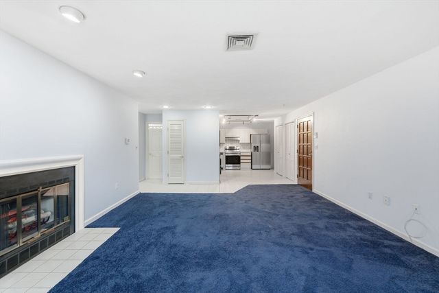 9 Thomas St. C11, Saugus, MA 01906