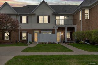 610 Belmonte Drive, Waterford Charter Township, MI 48328