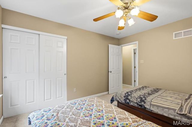 20 Greystoke Court, Ballwin, MO 63021