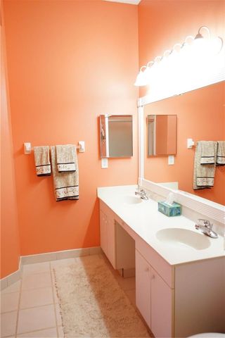 652 MC DANIEL STREET, Sun City Center, FL 33573