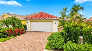 7704 Rozzini LN, Naples, FL 34114