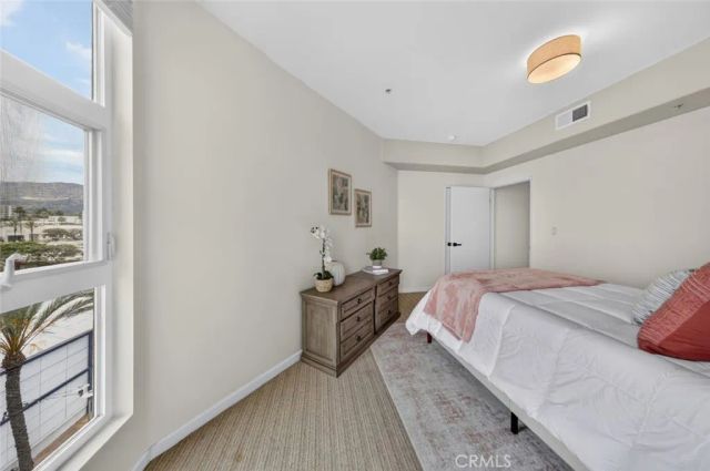 250 N First Street 524, Burbank, CA 91502