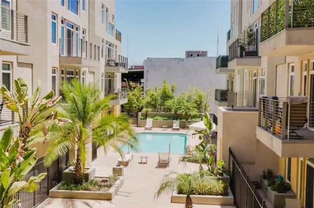 250 N First Street 524, Burbank, CA 91502