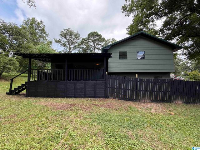 1018 HILLCREST DRIVE, Weaver, AL 36277