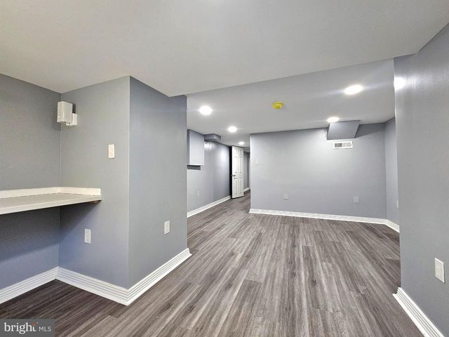 827 S 56TH ST, Philadelphia, PA 19143