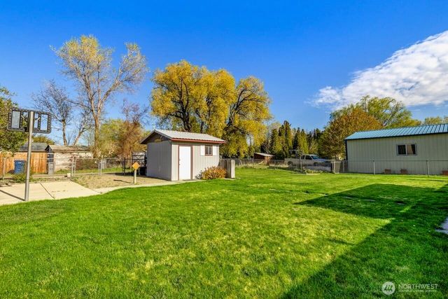 204 N Mason Street, Kittitas, WA 98934