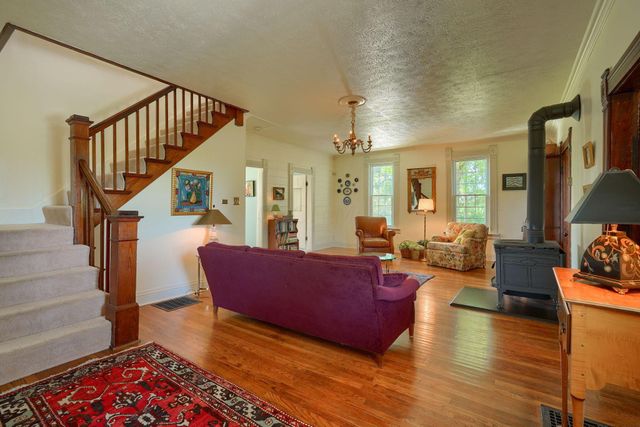 13536 State Route 28, Frankfort, OH 45628