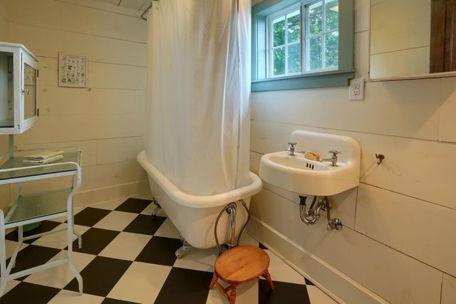 13536 State Route 28, Frankfort, OH 45628