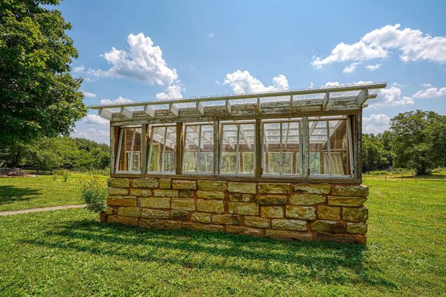 13536 State Route 28, Frankfort, OH 45628