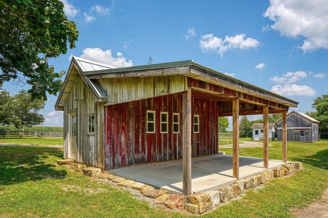 13536 State Route 28, Frankfort, OH 45628