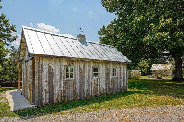13536 State Route 28, Frankfort, OH 45628