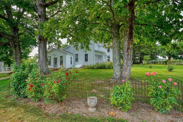 13536 State Route 28, Frankfort, OH 45628