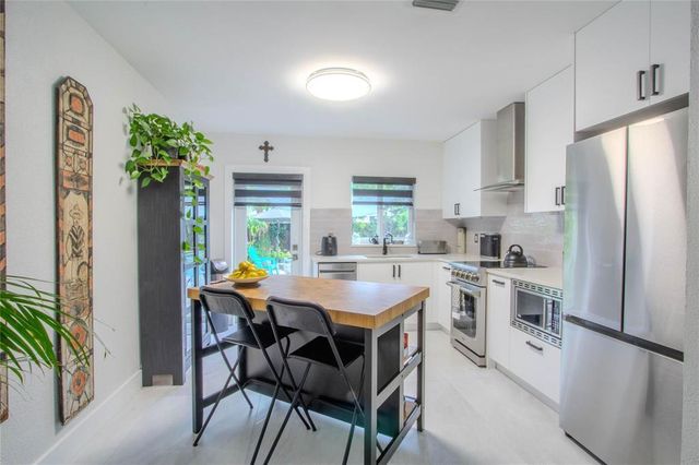 1032 SW 15th Terrace, Fort Lauderdale, FL 33312