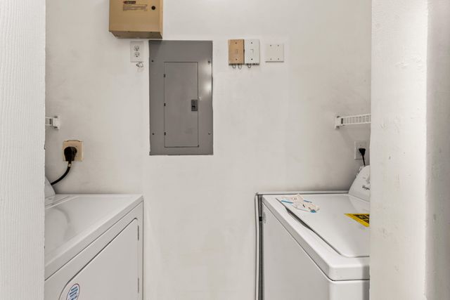 10336 Fox Trail Road S 1305, Royal Palm Beach, FL 33411