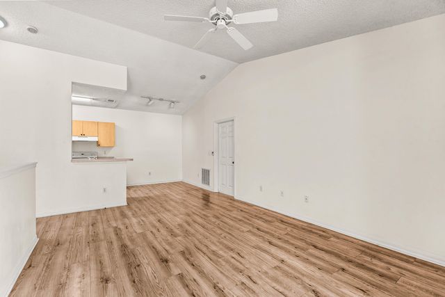 10336 Fox Trail Road S 1305, Royal Palm Beach, FL 33411