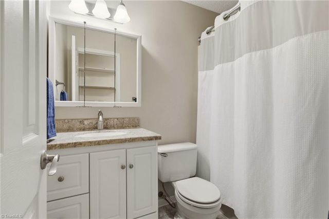 980 Redwood Drive, Asheboro, NC 27205