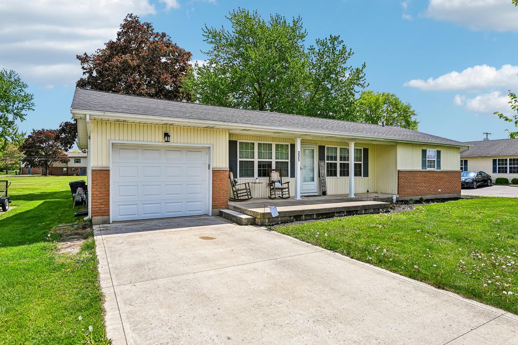 225 N Jefferson Avenue 225 N Jefferson Avenue, Urbana, OH 43078