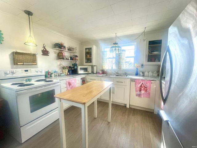 3500 N Cowing Park Lane, Muncie, IN 47304