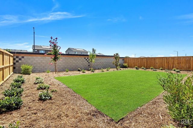 3308 Laurel Hill Lane, Shafter, CA 93263