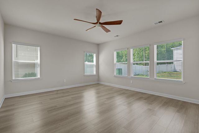 4059 Bayhill St., Myrtle Beach, SC 29579
