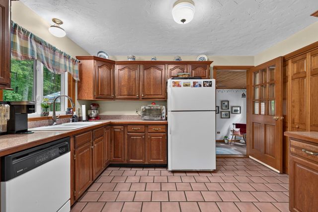 273 Southwest Road, Canterbury, NH 03224