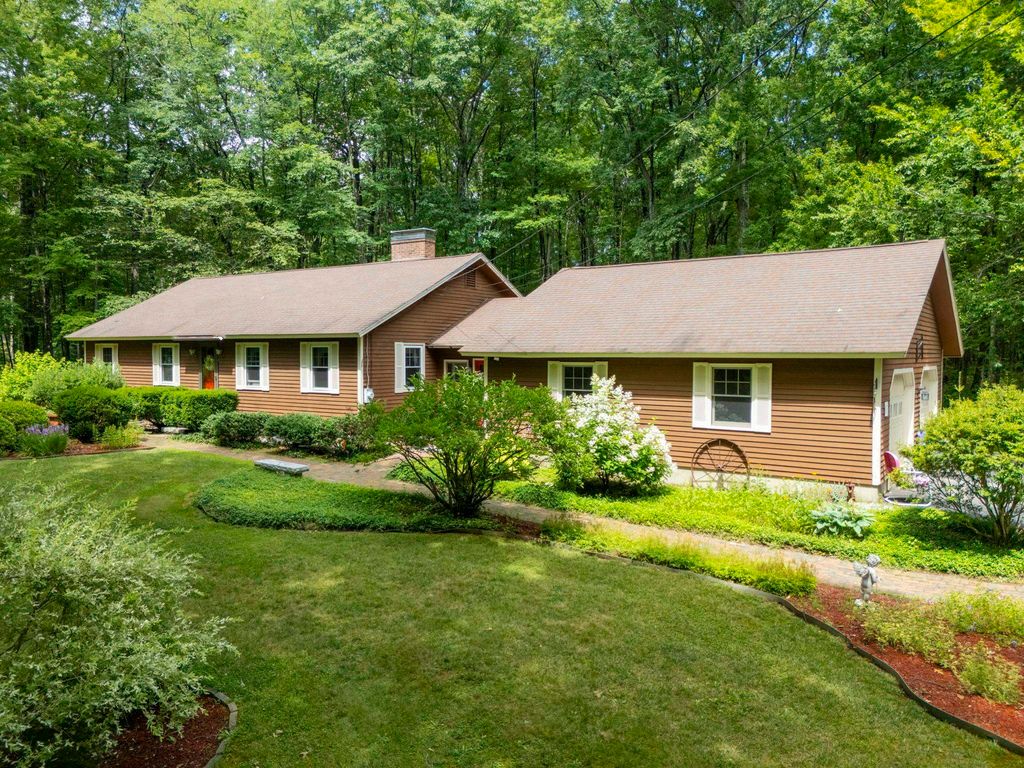 273 Southwest Road, Canterbury, NH 03224
