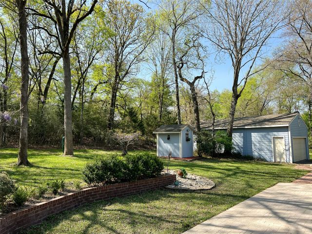 518 Lcr 902, Jewett, TX 75846