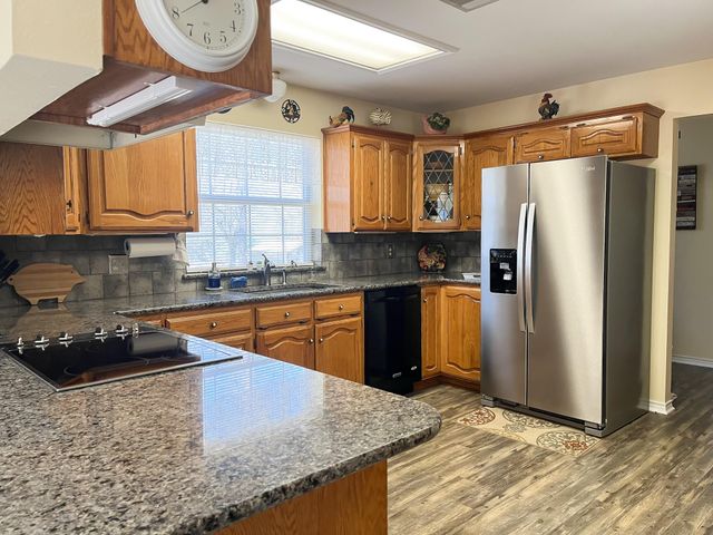 518 Lcr 902, Jewett, TX 75846