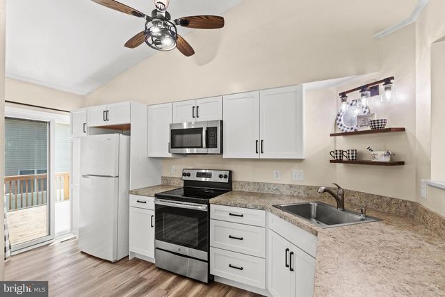 20859 SANDSTONE ST, Lexington Park, MD 20653