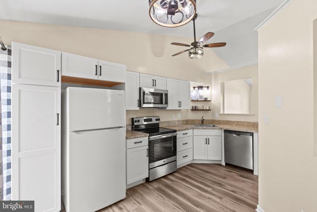 20859 SANDSTONE ST, Lexington Park, MD 20653